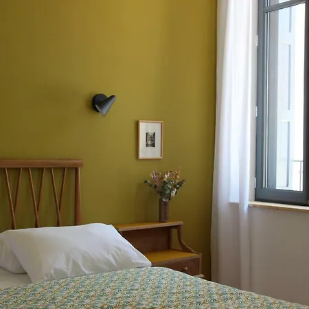 Bed & Breakfast Midi03 3*