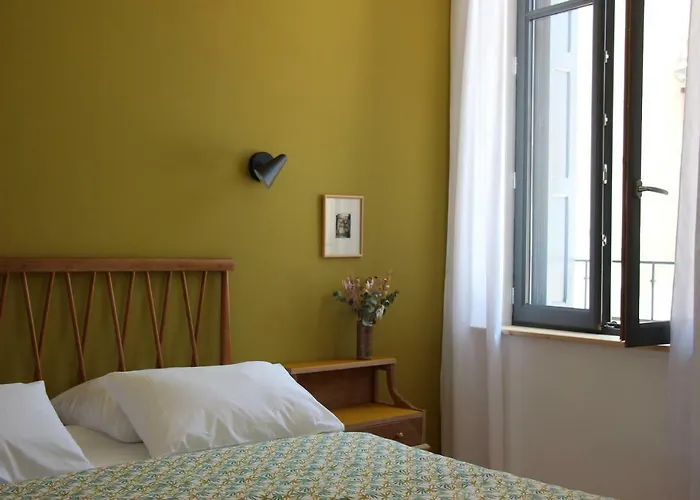 Bed & Breakfast Midi03 4*