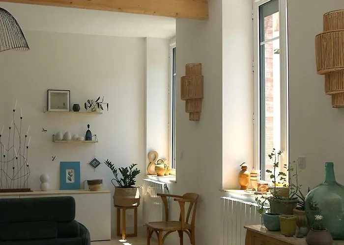 Bed & Breakfast Midi03 4*